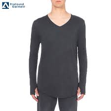 Tersedia bahan cotton combed murah berkualitas, banyak pilihan warna. Desain Terbaru Lengan Panjang T Shirt Kualitas Tinggi Polos V Neck Ringer T Shirt Hitam Buy Kualitas Tinggi Polos T Shirt V Neck T Shirt Ringer T Shirt Product On Alibaba Com