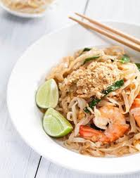 Pad Thai Traditionnel Recette Cuisine Asiatique Recette Asiatique Recette Thailandaise