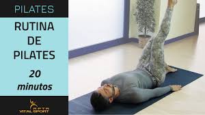Mundosalud ofrece clases de pilates a los empleados de la empresa para mejorar rendimiento laboral. Rutina De Pilates En Casa Con Pelota Softball Clase De Pilates Youtube