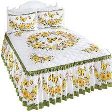 Shop full size bedspreads, queen size bedspreads, king size bedspreads, twin size bedspreads and cal. Yellow Daisy Butterfly Quilt Top Ruffled Bedspread With Green Accents Seasonal Da C Cor For Bedroom Walmart Com Walmart Com