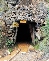 Las mina de san jose (1.4 mi), located nearby, makes hotel virgen del socavon a great place to best of all, hotel virgen del socavon makes it easy to experience many great oruro attractions like. Socavon Mineria En Colombia No A La Mina Si A La Vida