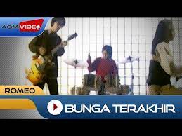 Sabtu, 23 november 2019 16:21 Lirik Lagu Bunga Terakhir Oleh Bebi Romeo Cari Lirik Lagu Di Wowkeren Com