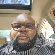 Do you own a 2019 and up Ram 1500 Crew Cab? Check out our line of custom  vehicle specific enclosures for your truck like the VS-4X8RAM-2019-UP-V  Vented Quad 8" subwoofer enclosure. Head