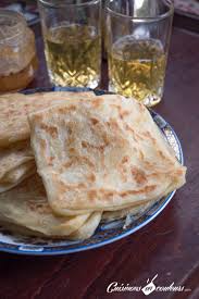 Slimane, gagnant de the voice saison 5, interprète un titre phare de son nouvel album « j'en suis là » en exclusivité et en direct. 12 Idees De Slimane Y Chanteur Slimane The Voice Chanson