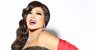 رفض والداها دخولَ عالمِ الفن والرقص فهربت مع خالها واحترفتهما بعد ذلك، تزوجت من رجل أعمال وأنجبا ابنتهما الكبري عزة التي دخلت التمثيل وبعد انفصالها منه تزوجت عدة مرات، وزوجها الحالي هو. ÙÙŠÙÙŠ Ø¹Ø¨Ø¯Ù‡ ØªÙ‡Ù†Ø¦ Ø³Ù‡ÙŠØ± Ø§Ù„Ù…Ø±Ø´Ø¯ÙŠ Ù…Ø¨Ø±ÙˆÙƒ ÙˆØ¨Ø­Ø¨ÙƒÙˆØ§