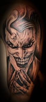 pin de skyler kennicutt em mars tatuagem na perna tatuagens artisticas tatoo