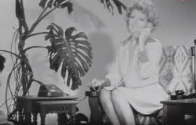 Actriţa carmen stănescu a murit la vârsta de 92 de ani, după o lungă şi grea suferinţă, au declarat, joi, reprezentanţii teatrului naţional bucureşti. Teatrul Romanesc In Doliu ActriÈ›a Carmen StÄƒnescu S A Stins Din ViaÈ›Äƒ Avea 92 De Ani Video