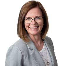 Laurel Douglas's Instagram, Twitter & Facebook