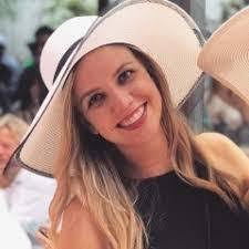 Dina Kuper's Instagram, Twitter & Facebook