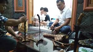 Berdasarkan kemungkinan rukyatul hilal global. Tradisi Unik Di Malam Satu Suro Yang Diperingati Malam Ini