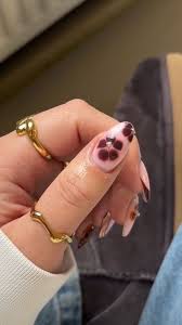 Bloom nails tutorial