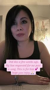 Mandy Lou's Instagram, Twitter & Facebook