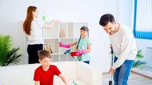Learn about the pros and cons of various styles. 4 Different Types Of Parenting Styles And How Do They Effect Your Kid Wow Parenting