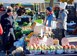 Bird In Hand Farmers Market Tuesday Is A Market Day East York Farmer S Market In Toronto Ontario 8am 2pm Http Www Farmersmarketonline Com Fm Eastyor Farmers Market East York Farmer