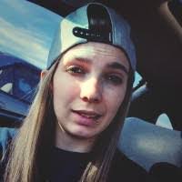 Samantha Durfee's Instagram, Twitter & Facebook