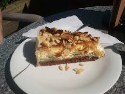 Das wäre auch mein argument nummer eins: Dobbelstein Cafe Marzipan Nuss Kuchen Lebensmittel Test