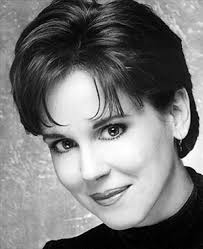 Crista Moore's Instagram, Twitter & Facebook