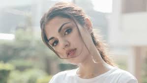 Law abiding citizen 2009 following a plea bargain places one of the killers of his family free a person decides to take justice in his own hands. Rhea Chakraborty Lawyer On Her Being Absconding She Is A Law Abiding Citizen Filmibeat