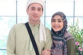 She is an actress, known for pencarian terakhir (2008), jomblo (2006) and. Berita Richa Novisha Terbaru Hari Ini Nova