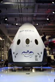 Dragon Alone On Stage 2 Spacex Dragon Spacex Spacecraft