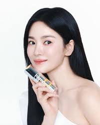 Actress Song Hye Kyo is the new Global Ambassador of MIRAE, a Taiwanese cosmetic brand “When my schedule is tight, it's challenging to maintain comprehensive skincare, so precise and effective skincare is