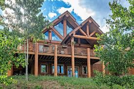 Colorado is one of the most beautiful places to live. Home Greatland Log Homes