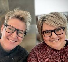 Yarnbyrds, LLC The Yarn Truck