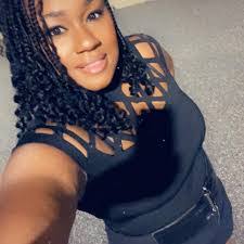 Ollie Nix's Instagram, Twitter & Facebook