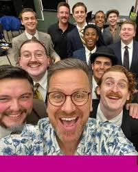 Yesterday she loathed me! BAH! Now today SHE LOVES ME!💌 EEEEE! What an  amazing cast! Also shoutout to our SM @jenna.dumelle