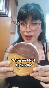 Rollo de Croissant de @Pastelerías Esperanza 🤌 #croissantroll #panaderia  #pasteleria #mukbang #mukbangeatingshow #mukbangvideo #reseñas  #reseñadechef #dondeir #dondeircdmx