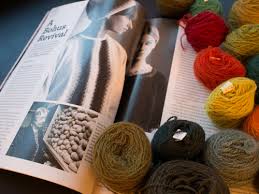 First, it includes a mix of knits and purls on the outside of the fabric, which gives it texture and blends the color transitions. Bohus