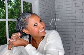 This is medium hairstyle in which waves are made. 5 Lessons I Ve Learned About Silver Hair Care The Tennille Life