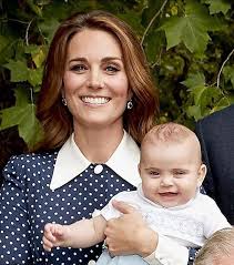 Catherine And Louis November 2018 Royal Family Portrait Prince William Family Royal Family