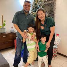 Ian De Leon - A Blessed and Merry Christmas from our family to yours! |  Facebook