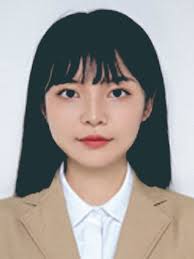 Mechanisms of oxygen evolution reaction in metal oxides: adsorbate  evolution mechanism versus lattice oxygen mechanism