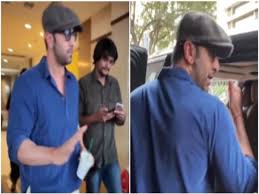 Animal Actor Ranbir Kapoor Viral video seen seemingly getting angry with  the paparazzi Ranbir Kapoor Video: 'क्या करूं भाई...?' पैपराजी की इस बात पर  चिढ़ गए रणबीर कपूर, वीडियो वायरल Bollywood News -