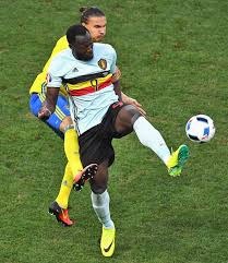 Ibrahimovic has been out since april, after sustaining a serious acl knee injury. Romelu Lukaku Rings Zlatan Ibrahimovic Over Manchester United No 9 Football Sport Express Co Uk