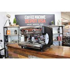 Espresso from pressure coffee makers has an intense and deep taste and a foam called crema, that forms on the top. Used Coffee Machines Buy Second Hand Espresso Machines Online Cmdepot Best Espresso Machine Coffee Commercial Coffee Machines