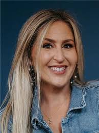 Check out the influencers of the expert panels