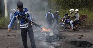 La república de honduras es un país de 112.492 km² ubicado en el centro de américa central. In Honduras A Tense Time As Elections Put Democracy Through The Test