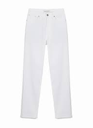 Ce très joli short en jean blanc femme sera parfait pour le quotidien. Jean Femme Mom Blanc Taille Haute