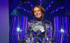 El profesor conoce a la madre de raquel en un mal momento. Itziar Ituno Dans Mask Singer Je Le Referais Sans Reflechir Le Parisien