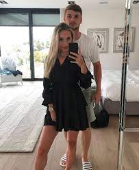 2 226 623 tykkäystä · 197 117 puhuu tästä. Man Utd Lining Up 23 Year Old Lukaku Replacement As Model Girlfriend Stuns On Instagram Daily Star