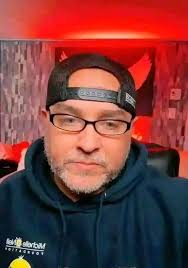 This have come to my notice that even the one I love doesn't care about my  feelings anymore 😭😭😭😭😭😭