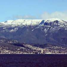 Snow In Tasmania Pictures Think Tasmania Com Tasmania Australia Travel Scenic