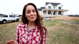 Ns1.fastdns.net, and ns2.fastdns.net are its dns. Super Home Surplus Of Madison Tn Modern Farmhous Renovation With Super Home Surplus Facebook