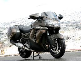 Kawasaki Gtr 1400 Buscar Con Google Gtr Kawasaki Bikes Kawasaki