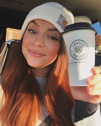 Madison Bartlett (@maddiebmanes) • Instagram photos and videos