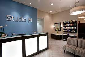 Pin By Betsy Villa Livingston On Trendy Hair Salons Salon Decor Spa Salon Makeup Studio Decor