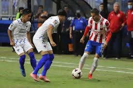 Jun 07, 2021 · — chivas (@chivas) june 8, 2021 el primer duelo de la gira del rebaño sagrado será ante los tigres de la uanl, el 7 de julio en edinburg, texas, para después enfrentarse a los rayados del monterrey el 11 de julio en el alamodome, de san antonio, texas. Chivas Falls With Rayados In San Antonio Archyworldys